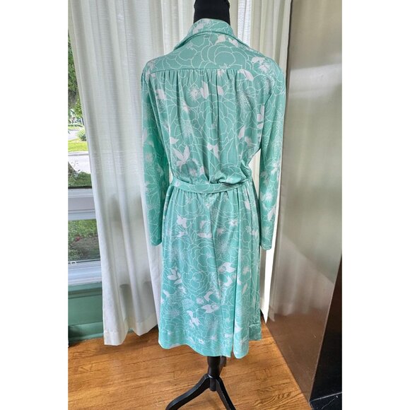 Vintage 80s shirtdress, mint green, white floral, Sears Canada, sewn-in belt tie - Picture 7 of 9